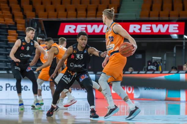 轻一代正在 轻一代正在