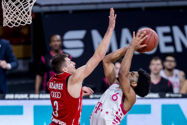 的世乒赛冠 的世乒赛冠